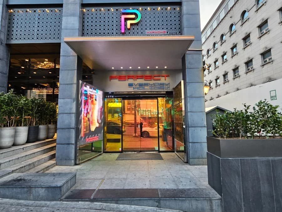 디저트 가라오케 입구